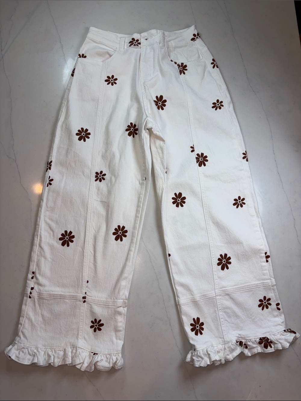 White Floral Print Ruffle Hem Pants
